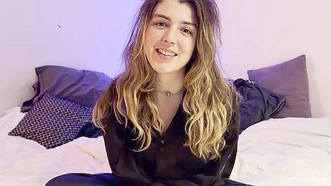 Gia G (ersties) Sarahs First Anal (gias Application) Full HD Video
