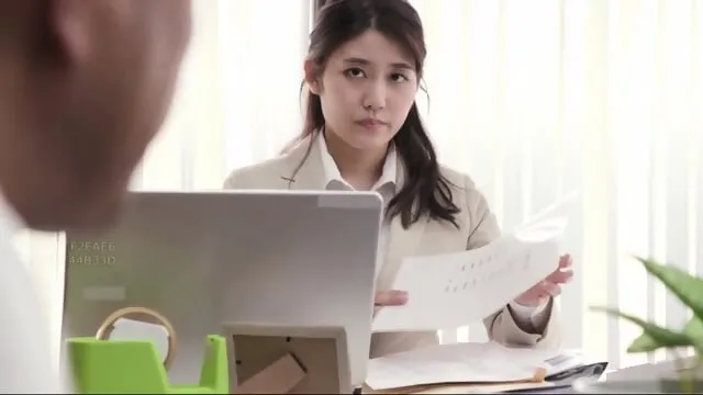 Married Office Girl S Sexy Thighs Decensored | Free HD Porn Video