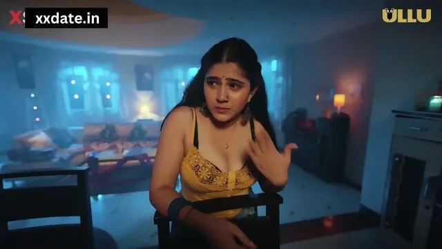 Hot Scene: Indian Bhabhi Hot Romance And Hard Fucking