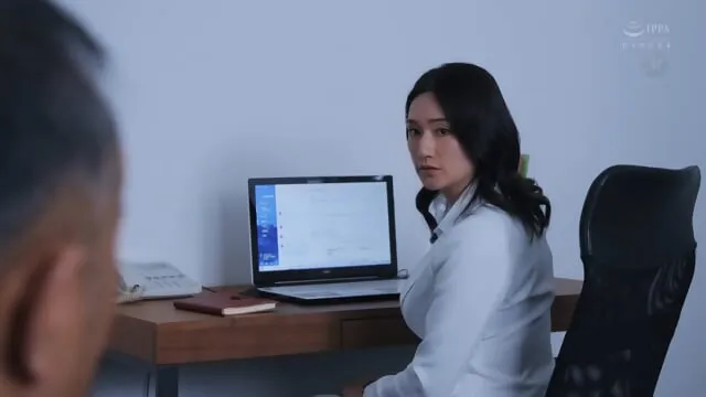 Married Secretary, Sweat And Kissing Filled With Creampie Sex In The President’s Office Rei Kimura (Uncensored)